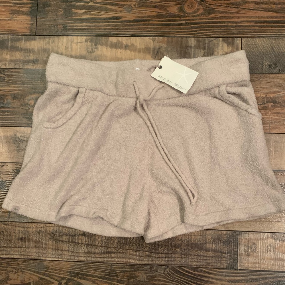 NWT Barefoot Dreams pajama shorts